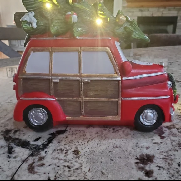 Vintage Holiday Car - Picture 7 of 8